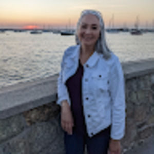 Meet your Posher, Marissa